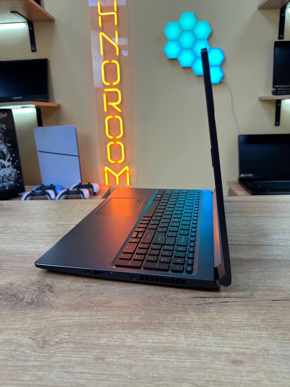 Acer Aspire 7 A715-43G Ryzen 7 5825U / RTX 3050 / 16GB / 512GB / 144Hz — фото 8