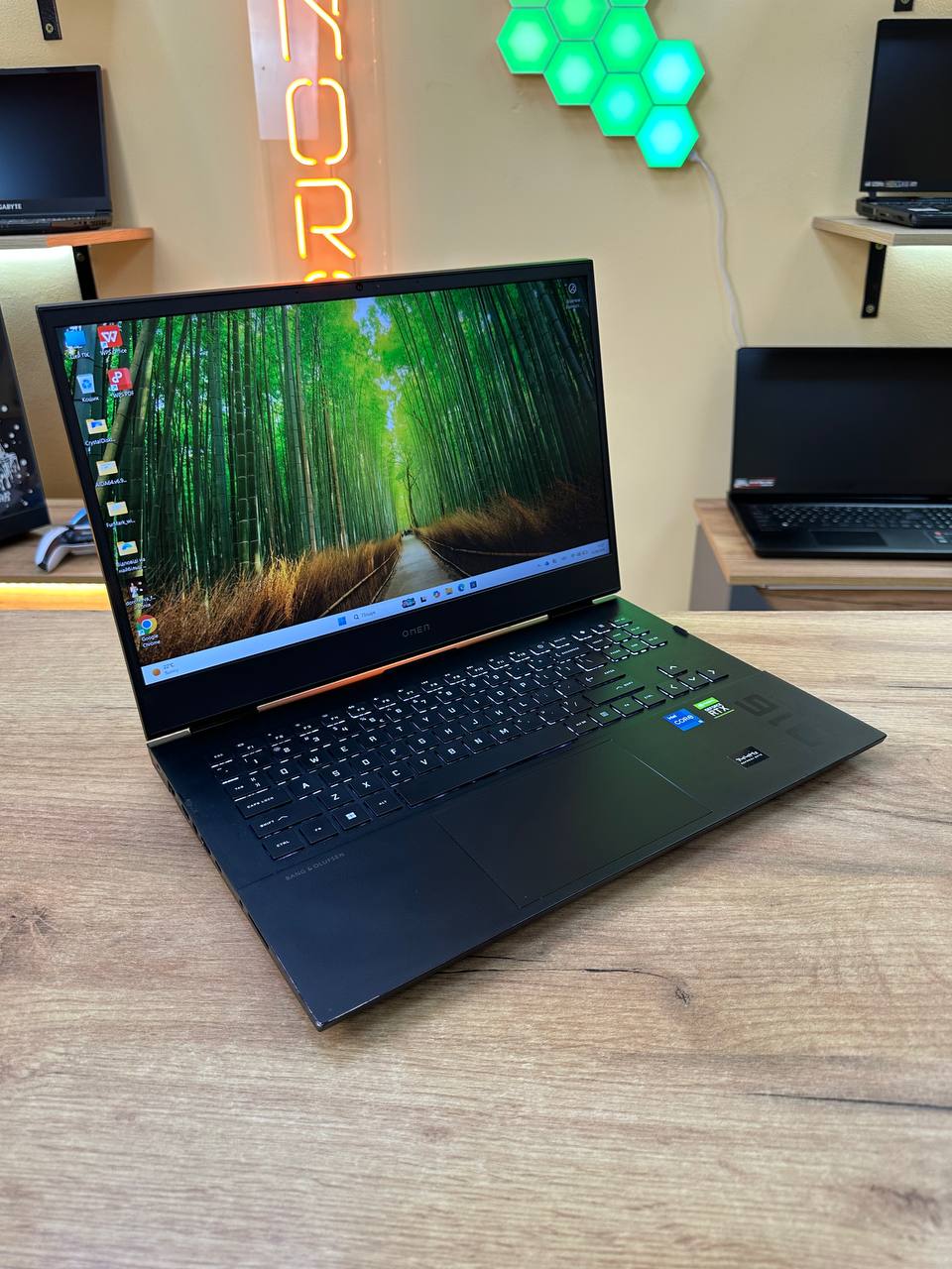HP Omen 16-b0020nw / i5-11400H / RTX 3050 Ti / 16GB / SSD 512GB / 144Hz — фото 5