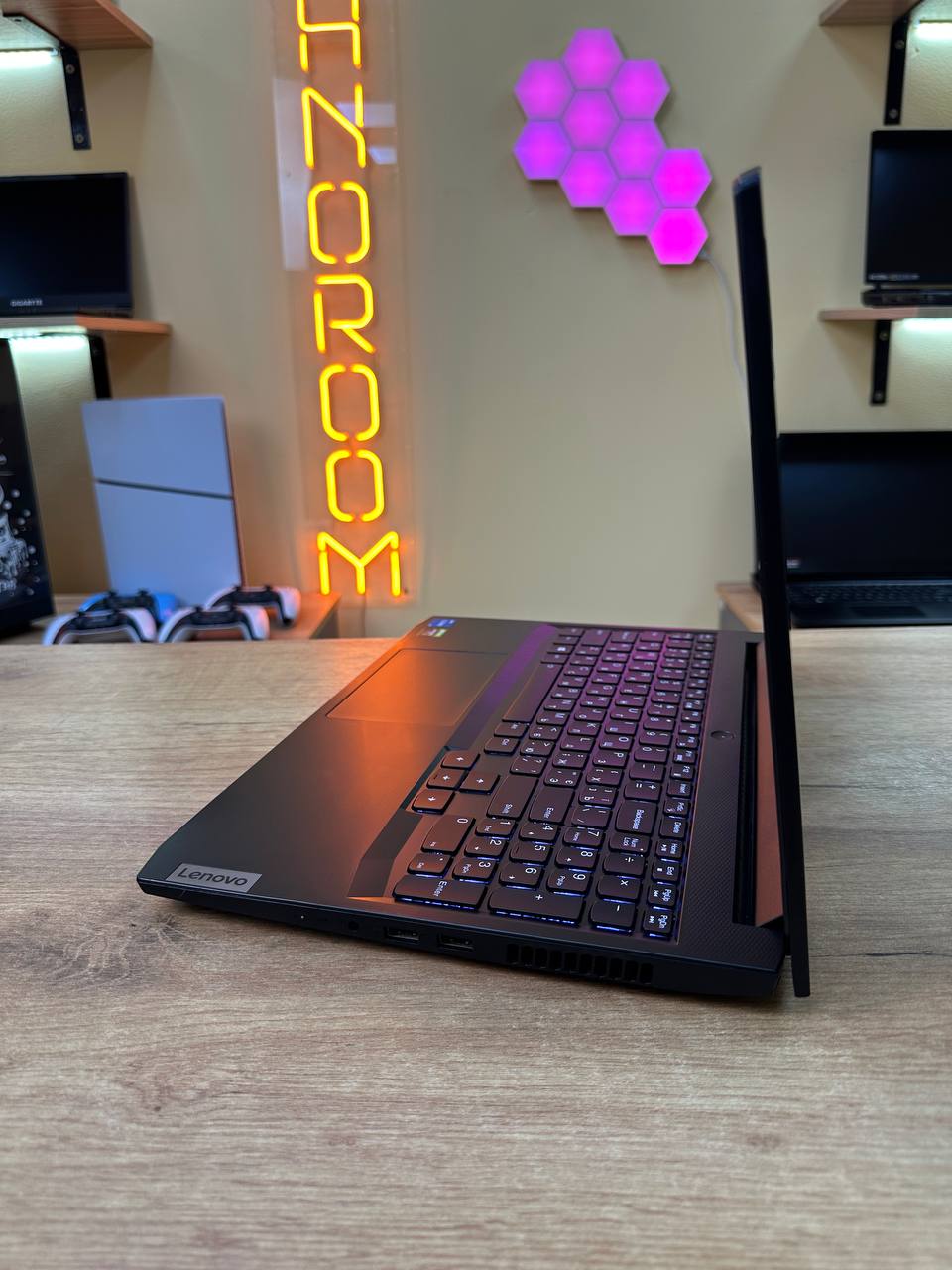Lenovo IdeaPad Gaming 3 15IHU6 i5-11320H RTX 3050 Ti — фото 5