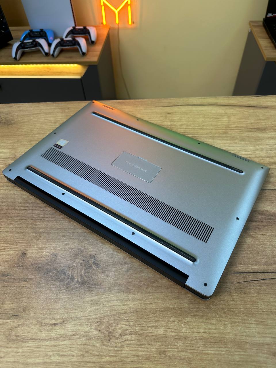 Dell Precision 5520 i7-6820HQ / 16GB / SSD 256GB / Quadro M1200 / FullHD IPS — фото 8