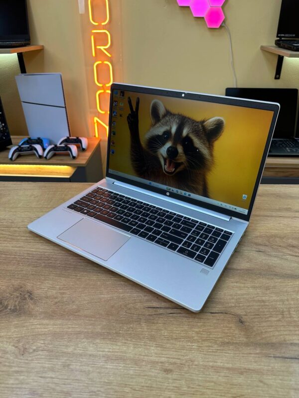 HP ProBook 450 G9 / i5-1235U / 8GB / SSD 256GB / Iris Xe / 15.6” IPS — фото 3