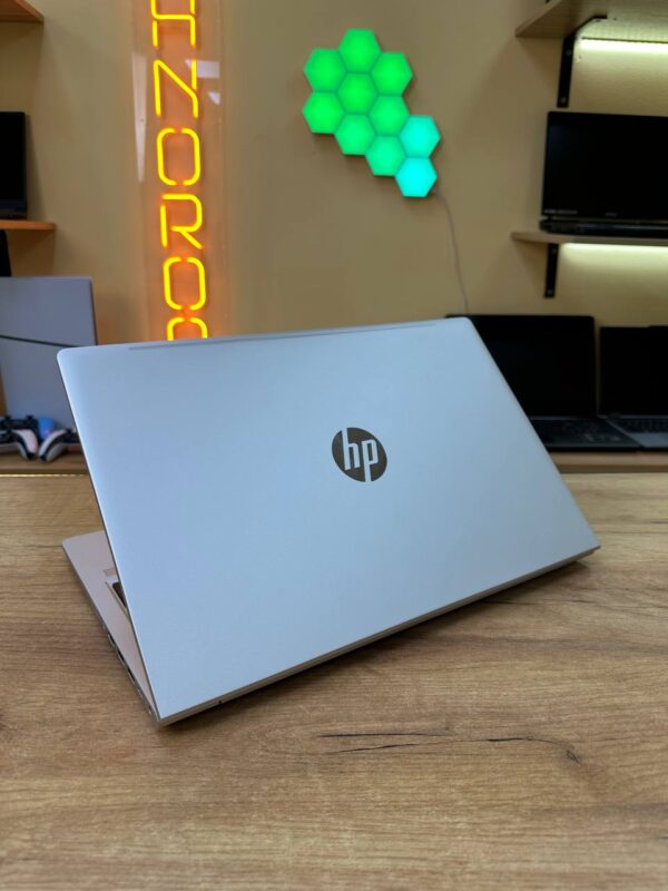 HP ProBook 450 G9 / i5-1235U / 8GB / SSD 256GB / Iris Xe / 15.6” IPS — фото 4
