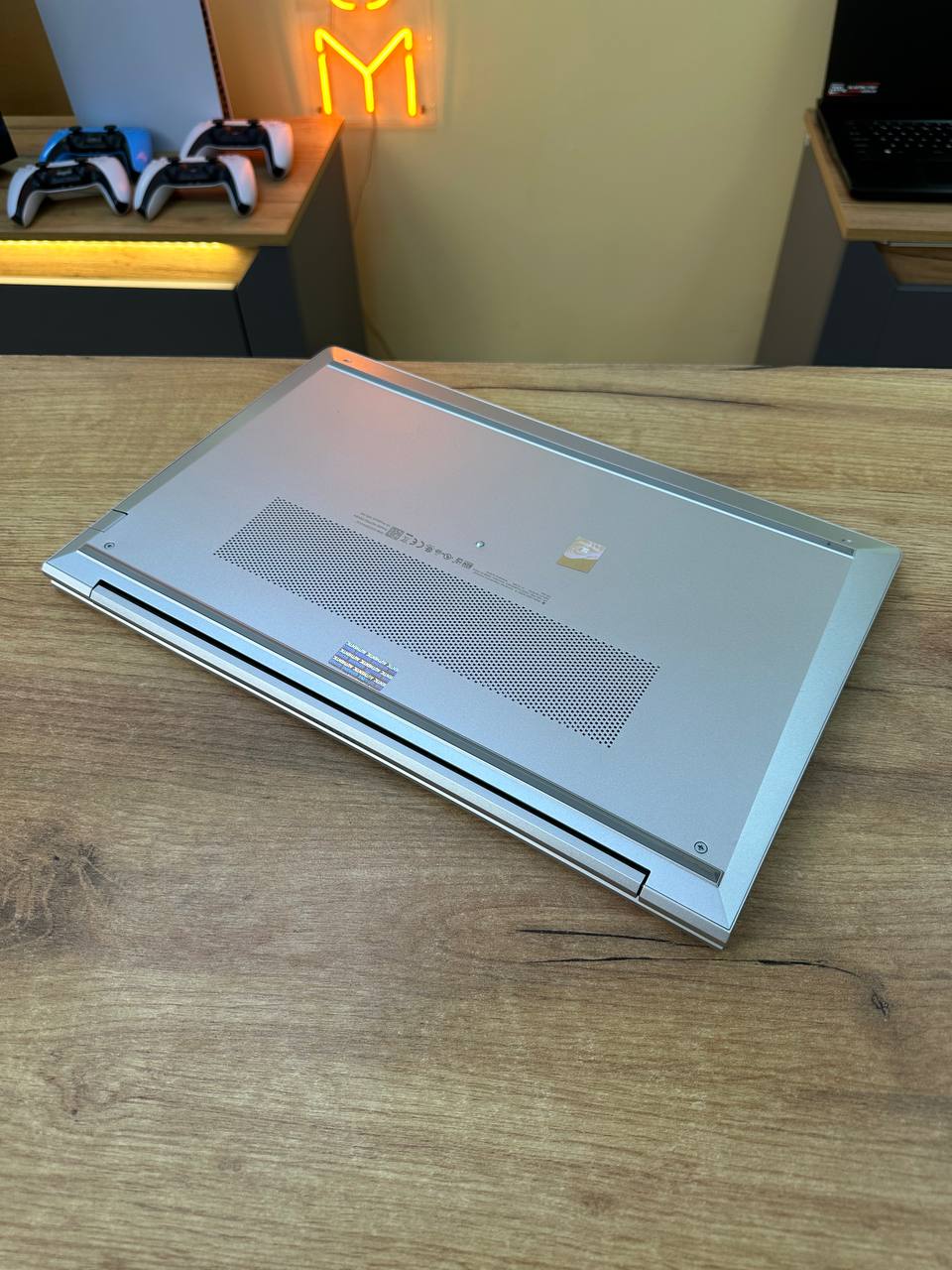 HP ProBook 450 G9 / i5-1235U / 8GB / SSD 256GB / Iris Xe / 15.6” IPS — фото 9