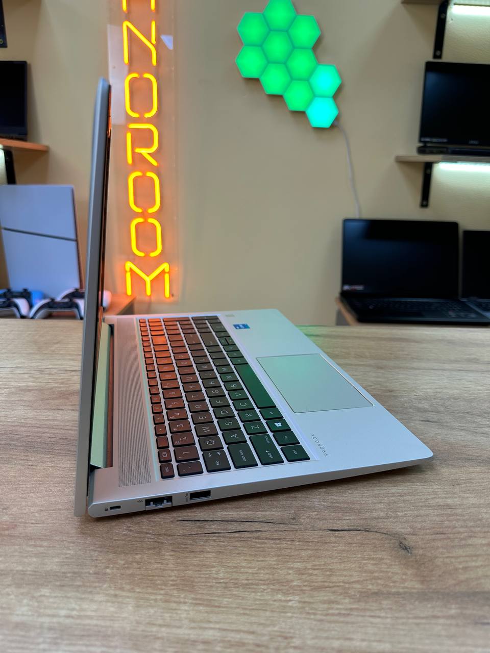 HP ProBook 450 G8 i5-1135G7 / 8GB RAM / SSD 256GB / IPS — фото 3