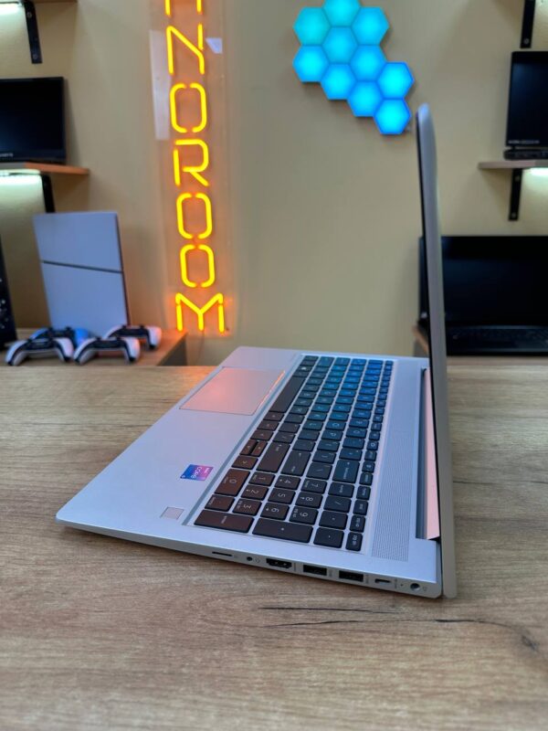 HP ProBook 450 G8 i5-1135G7 / 8GB RAM / SSD 256GB / IPS — фото 7