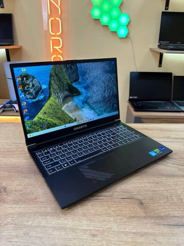 GIGABYTE G5 KF5 15.6″ FHD 144Hz / i7-12650H / RTX 4060 8GB / 16GB DDR5 / SSD 512GB — фото 3