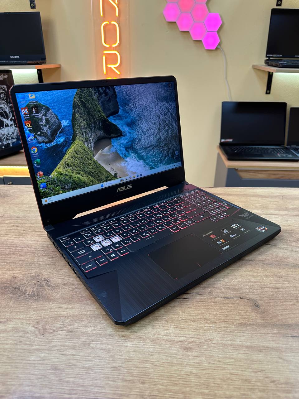 ASUS TUF Gaming FX505DY / Ryzen 5 3550H / RX560X 4GB / 16GB / SSD 512GB — фото 2