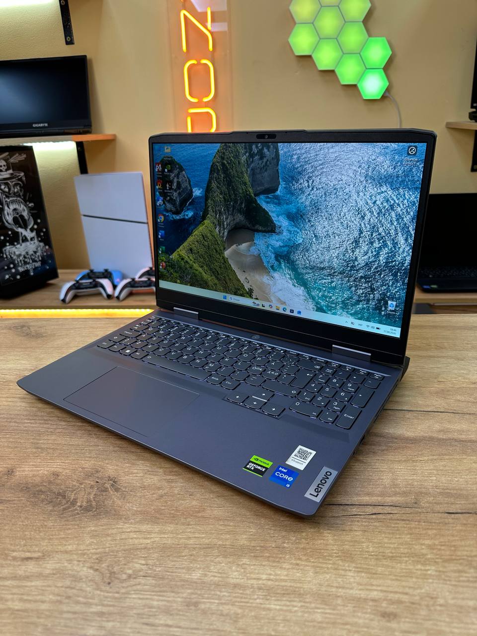 Lenovo LOQ 15IRH8 | i5-12450H | RTX 4060 8GB | 16GB DDR5 | 512GB SSD | 144Hz — фото 2