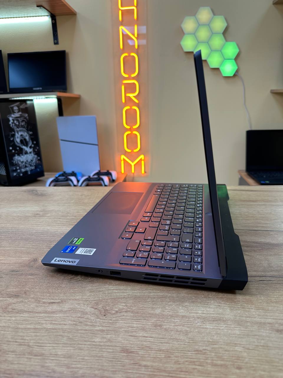 Lenovo LOQ 15IRH8 | i5-12450H | RTX 4060 8GB | 16GB DDR5 | 512GB SSD | 144Hz — фото 6