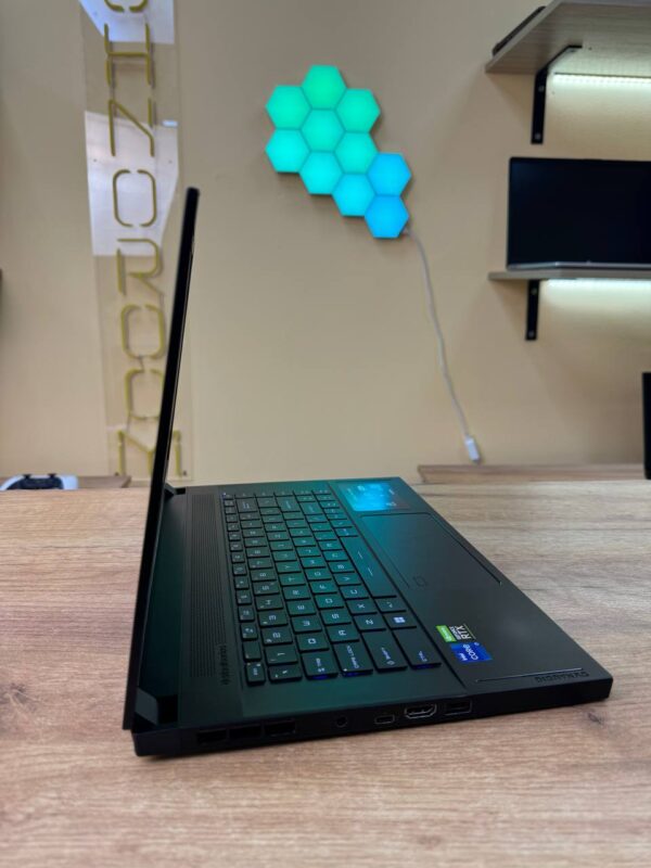 MSI Stealth GS66 12UGS-245US i7-12700H RTX 3070 Ti — фото 3