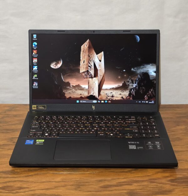 Acer Nitro V15 ANV15-52-57BB