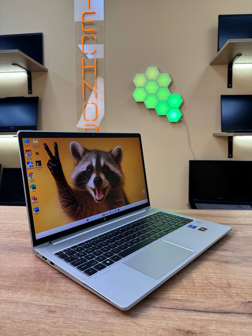 HP EliteBook 650 G9 / Core i5-1235U / 8GB / 256GB SSD / 15.6″ FHD IPS — фото 2