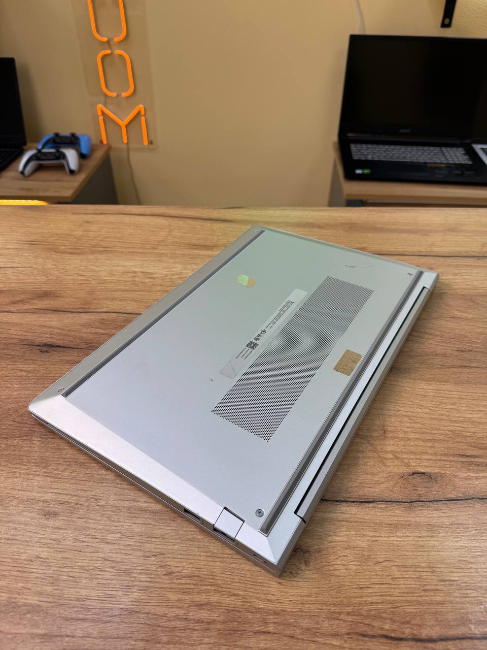 HP EliteBook 650 G9 / Core i5-1235U / 8GB / 256GB SSD / 15.6″ FHD IPS — фото 8