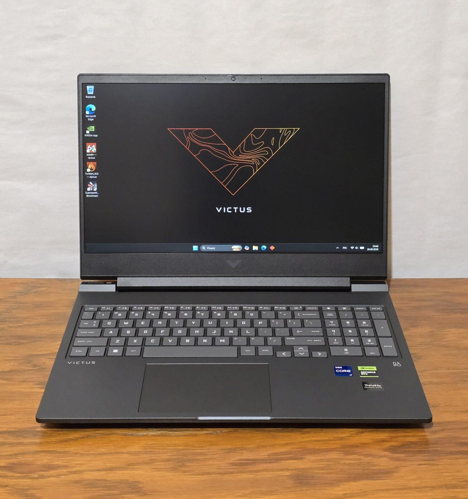 HP Victus 16-r0073cl