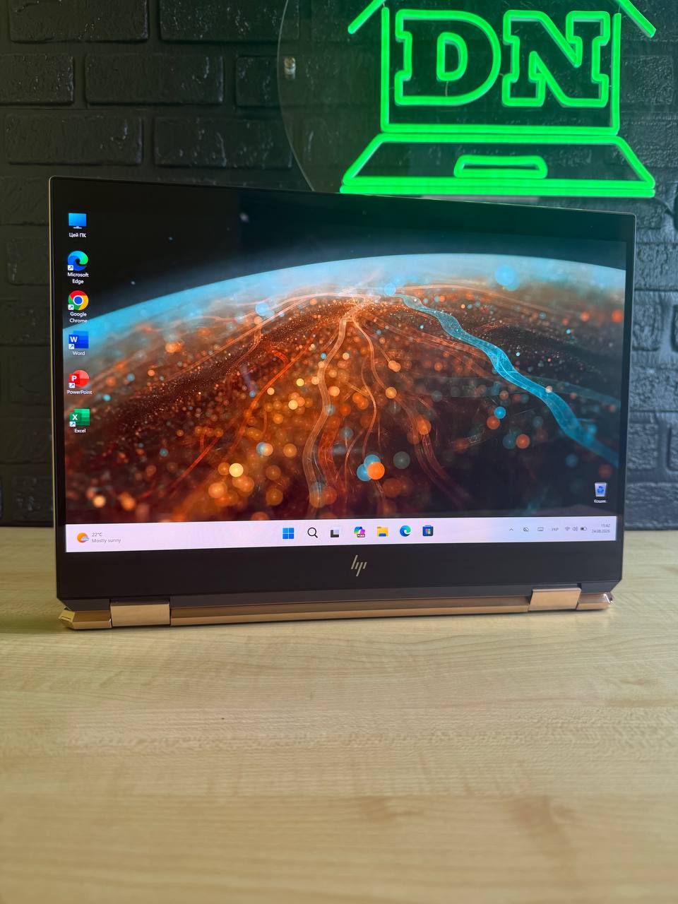 HP SPECTRE 15 X360 / i7-9750H / GTX 1650 / 16GB / SSD 512GB