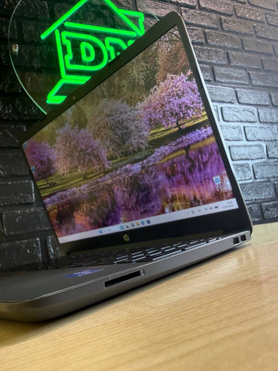 HP 250 G8 / Intel Iris Xe / 16GB / SSD 256GB — фото 5