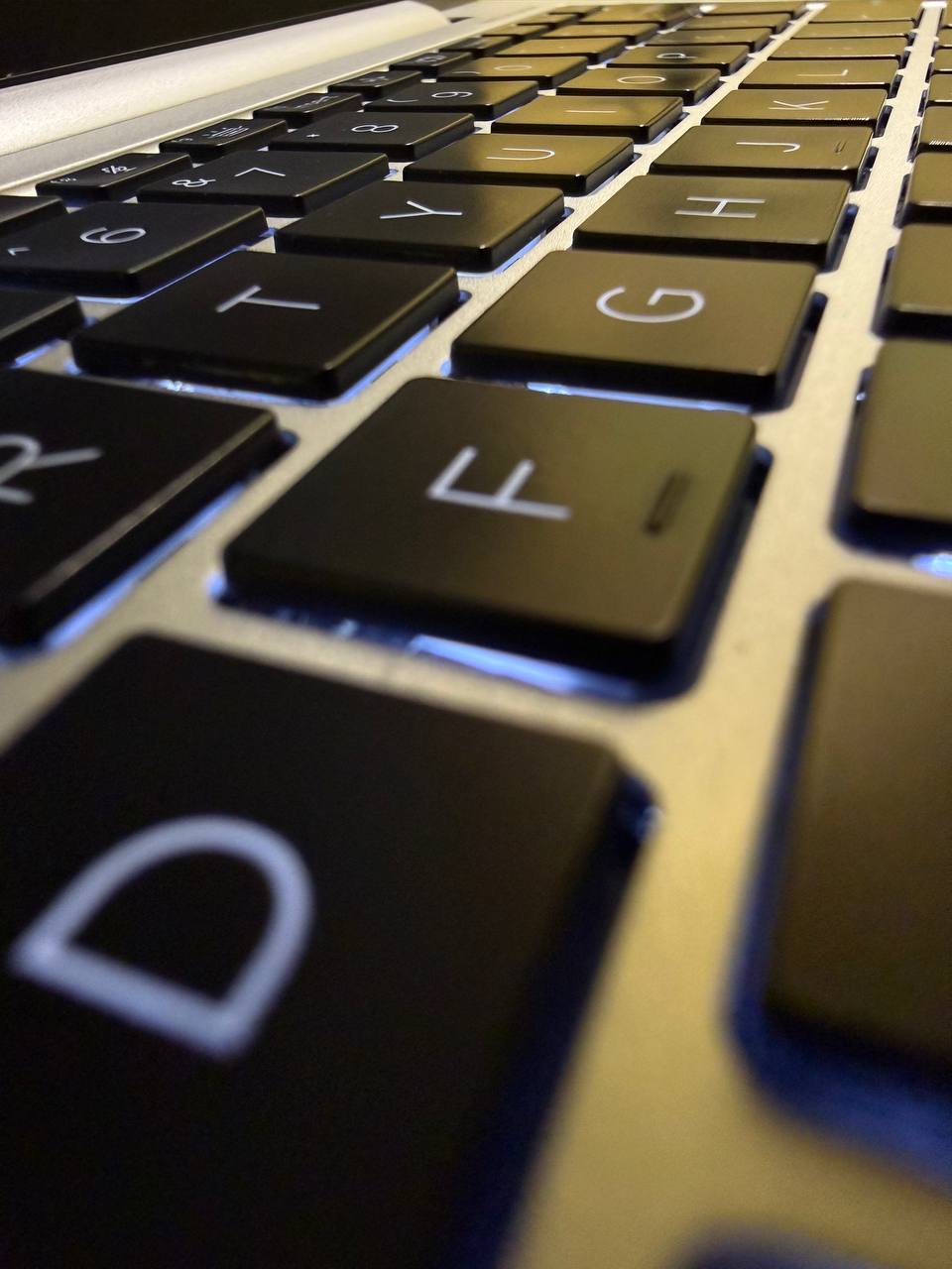 HP ELITEBOOK 840 G10 / i5-1345U / Intel UHD / 16GB / SSD 512GB — фото 2