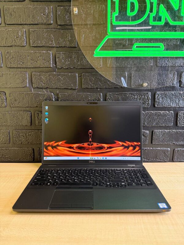 DELL LATITUDE 5500 / i5-8365U / Intel HD 620 / 8GB / SSD 256GB