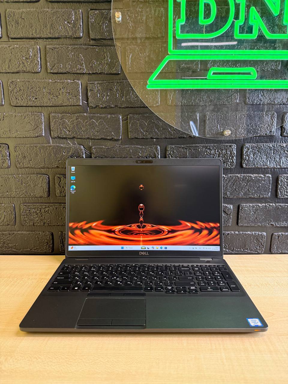 DELL LATITUDE 5500 / i5-8365U / Intel HD 620 / 8GB / SSD 256GB