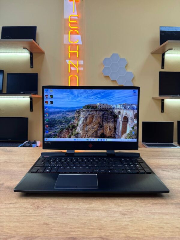 HP OMEN 15 / i5-9300H / GTX 1650 / 12GB / Накопичувачі 1256GB / 144Hz