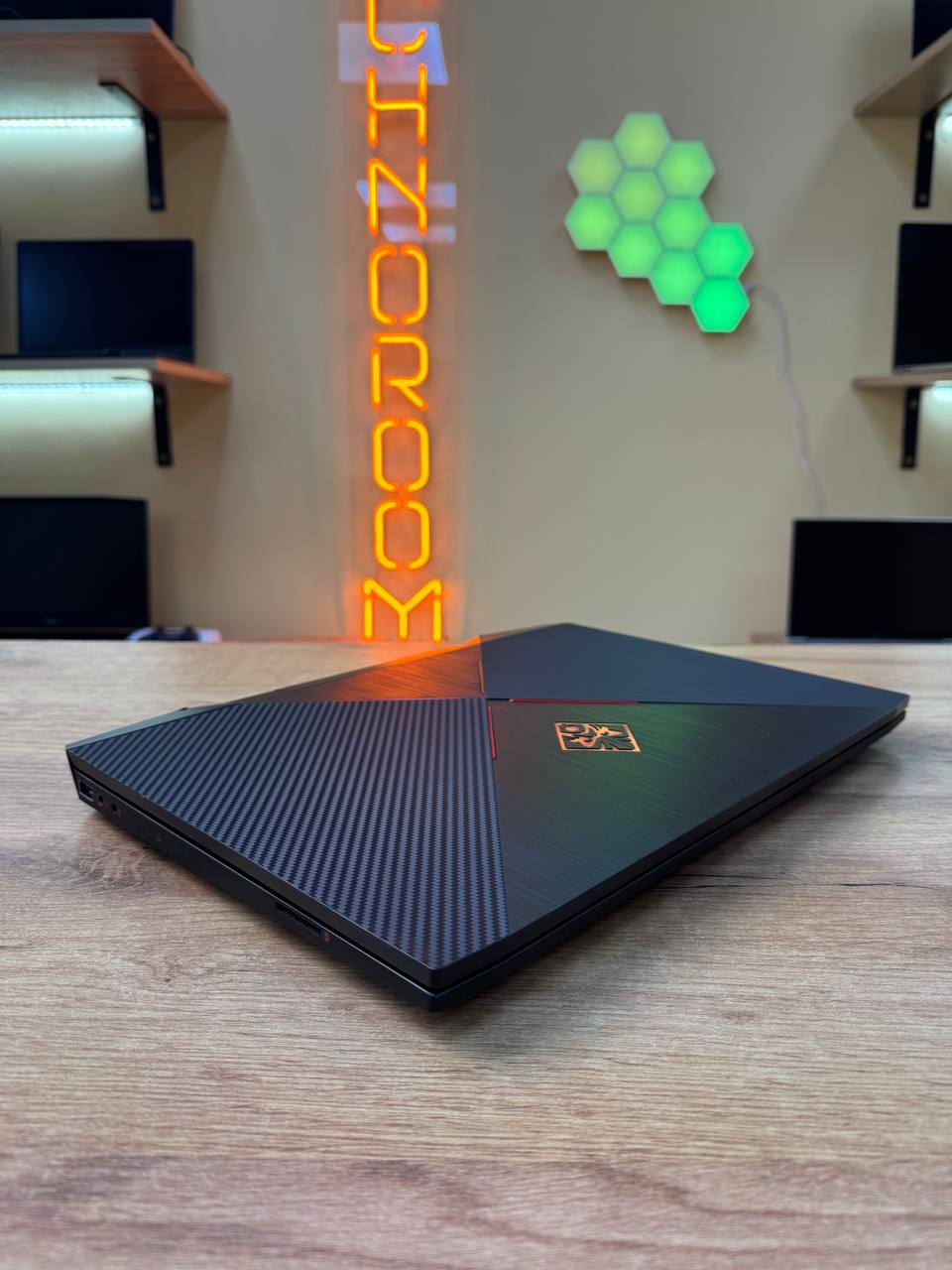 HP OMEN 15 / i5-9300H / GTX 1650 / 12GB / Накопичувачі 1256GB / 144Hz — фото 8