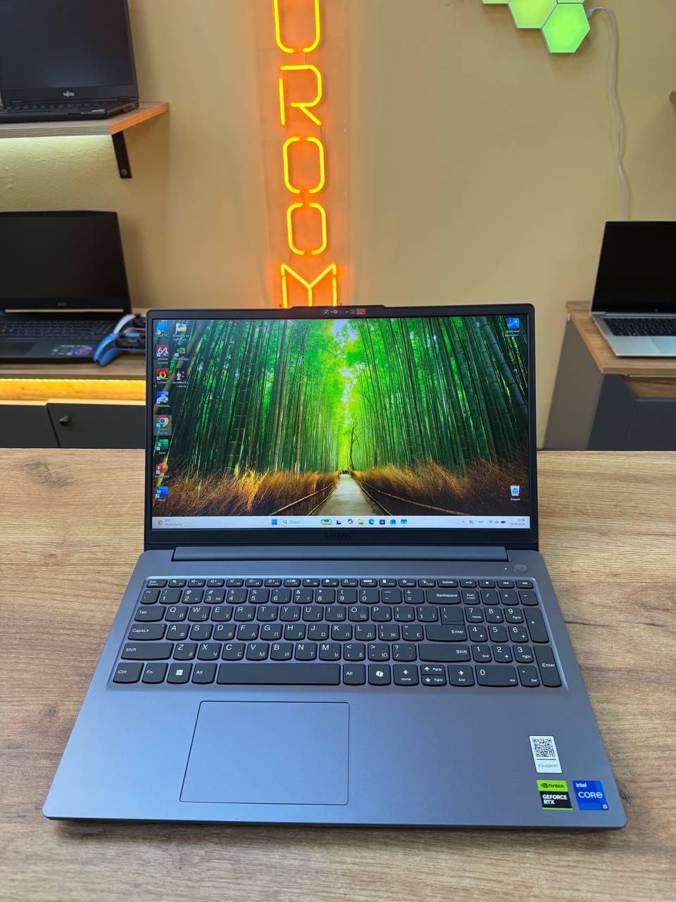 Lenovo LOQ 15 / i5-12450HX / RTX 3050 / 16GB / SSD 512GB / 144Hz — фото 7