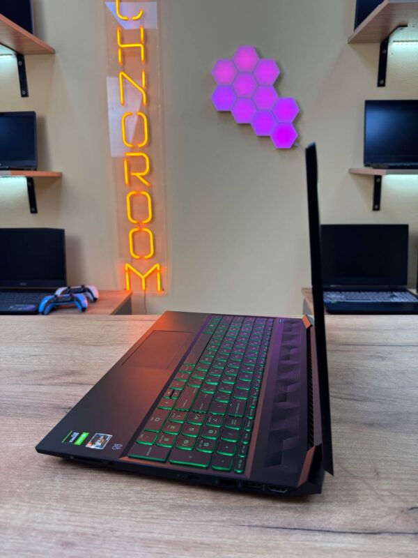 HP Pavilion 15 / Ryzen 5 3550H / GTX 1650 / 16GB / SSD 1024GB / 60Hz — фото 6