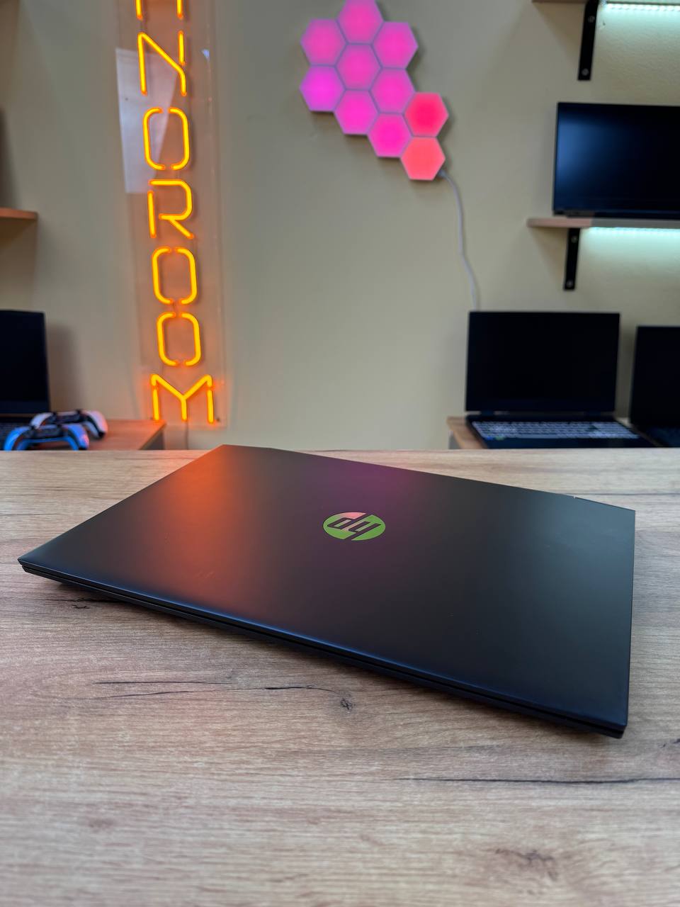 HP Pavilion 15 / Ryzen 5 3550H / GTX 1650 / 16GB / SSD 1024GB / 60Hz — фото 8