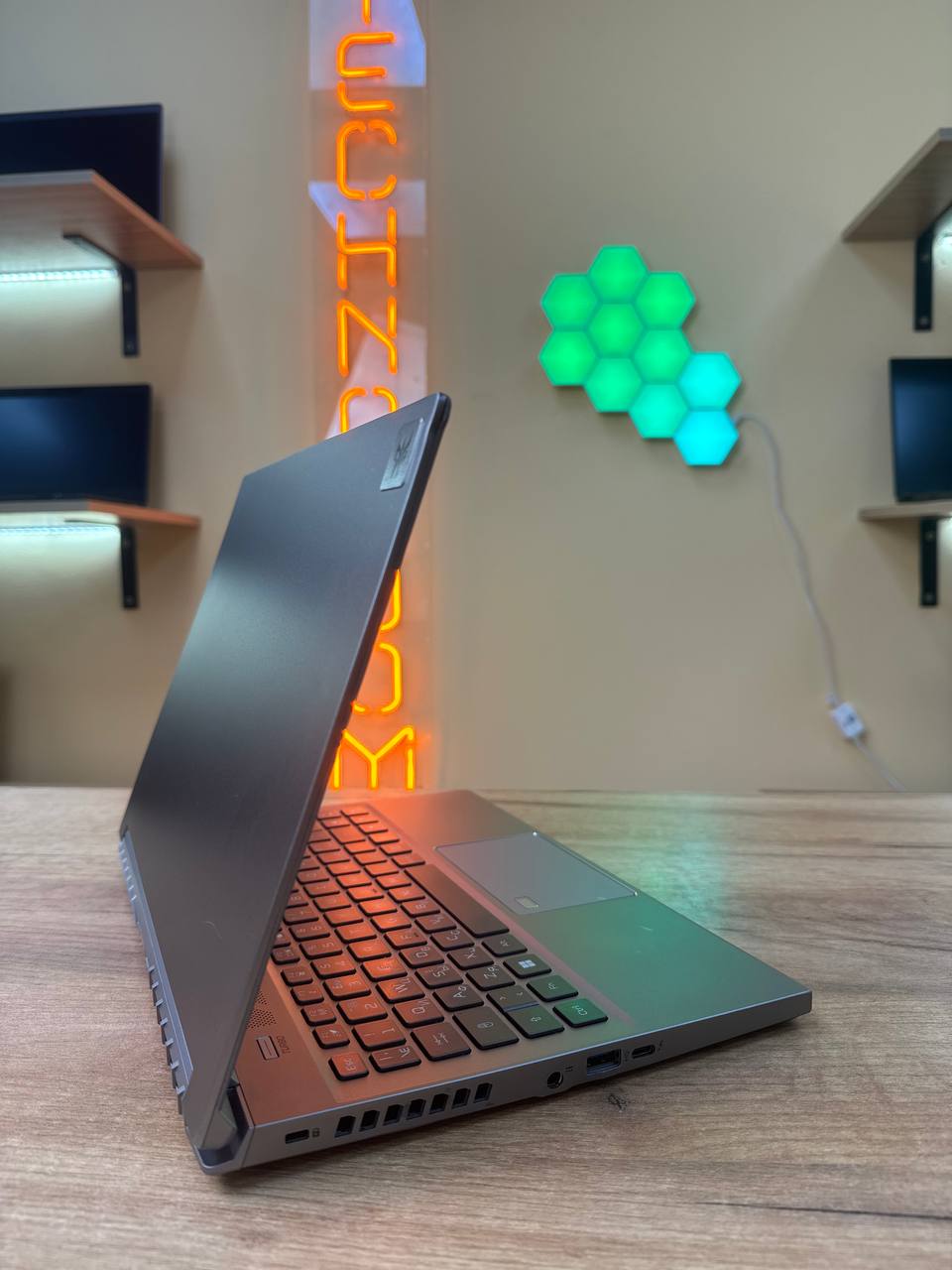 Acer Predator Triton 300 SE / i7-11370H / RTX 3060 / 16GB / 144Hz — фото 5