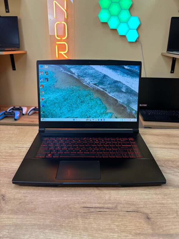 MSI GF63 Thin 9SC / i5-10500H / GTX 1650 / 16GB / SSD 512GB