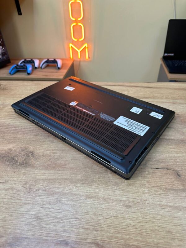 Dell Precision 7530 / i7-8850H / 16GB / SSD 512GB — фото 9