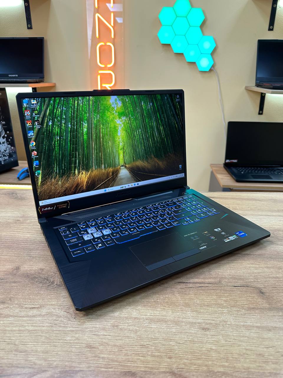 Asus TUF Gaming F17 FX706HCB / RTX 3050 / 16GB / SSD 512GB / 144Hz — фото 3