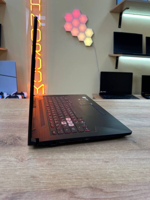 Asus TUF Gaming F17 FX706HCB / RTX 3050 / 16GB / SSD 512GB / 144Hz — фото 4