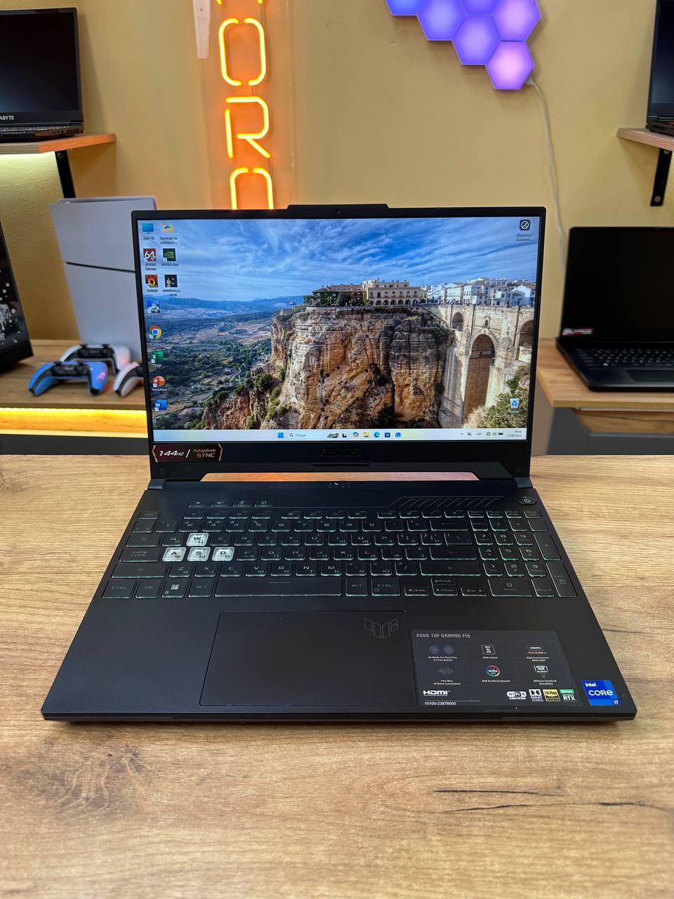 Asus TUF Gaming F15 FX507ZM / RTX 3060 / 16GB / SSD 512GB / 144Hz