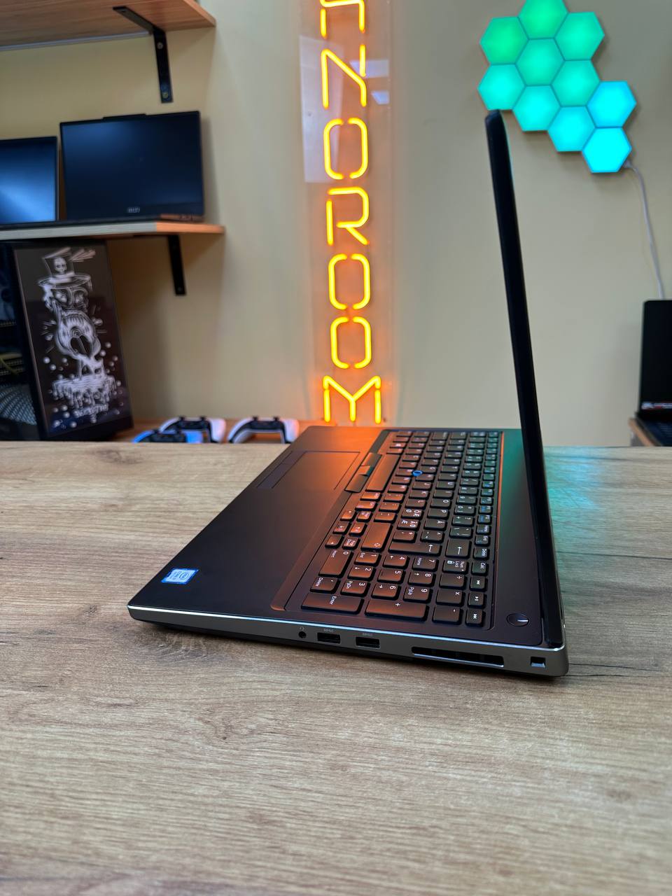 Dell Precision 7530 / i7-8850H / 16GB / SSD 512GB — фото 6
