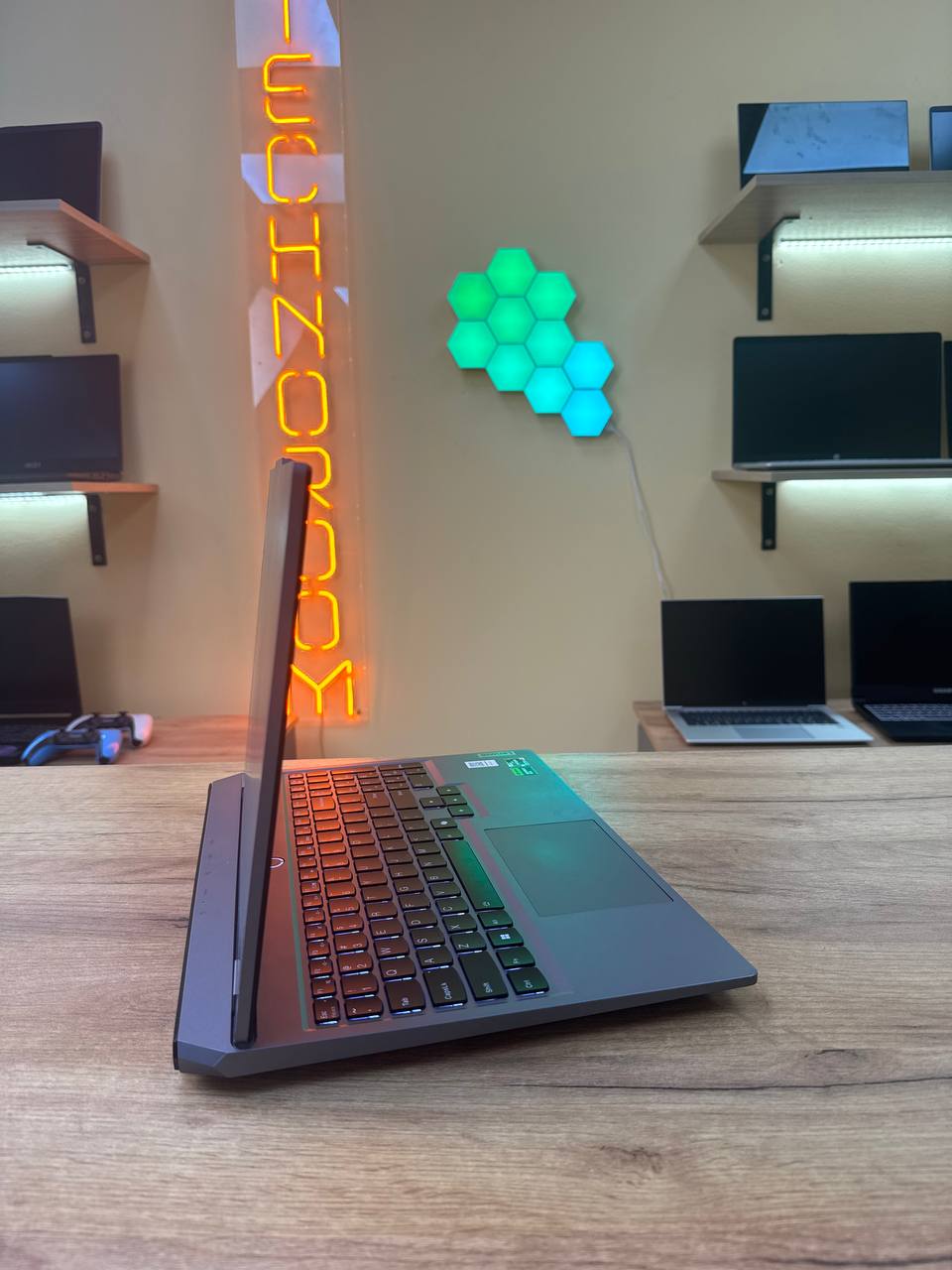 Lenovo LOQ 15 / Ryzen 7 7435HS / RTX 4070 / 16GB / SSD 1000GB / 144Hz — фото 2