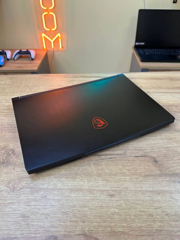 MSI GF63 Thin 9SC / i5-10500H / GTX 1650 / 16GB / SSD 512GB — фото 8