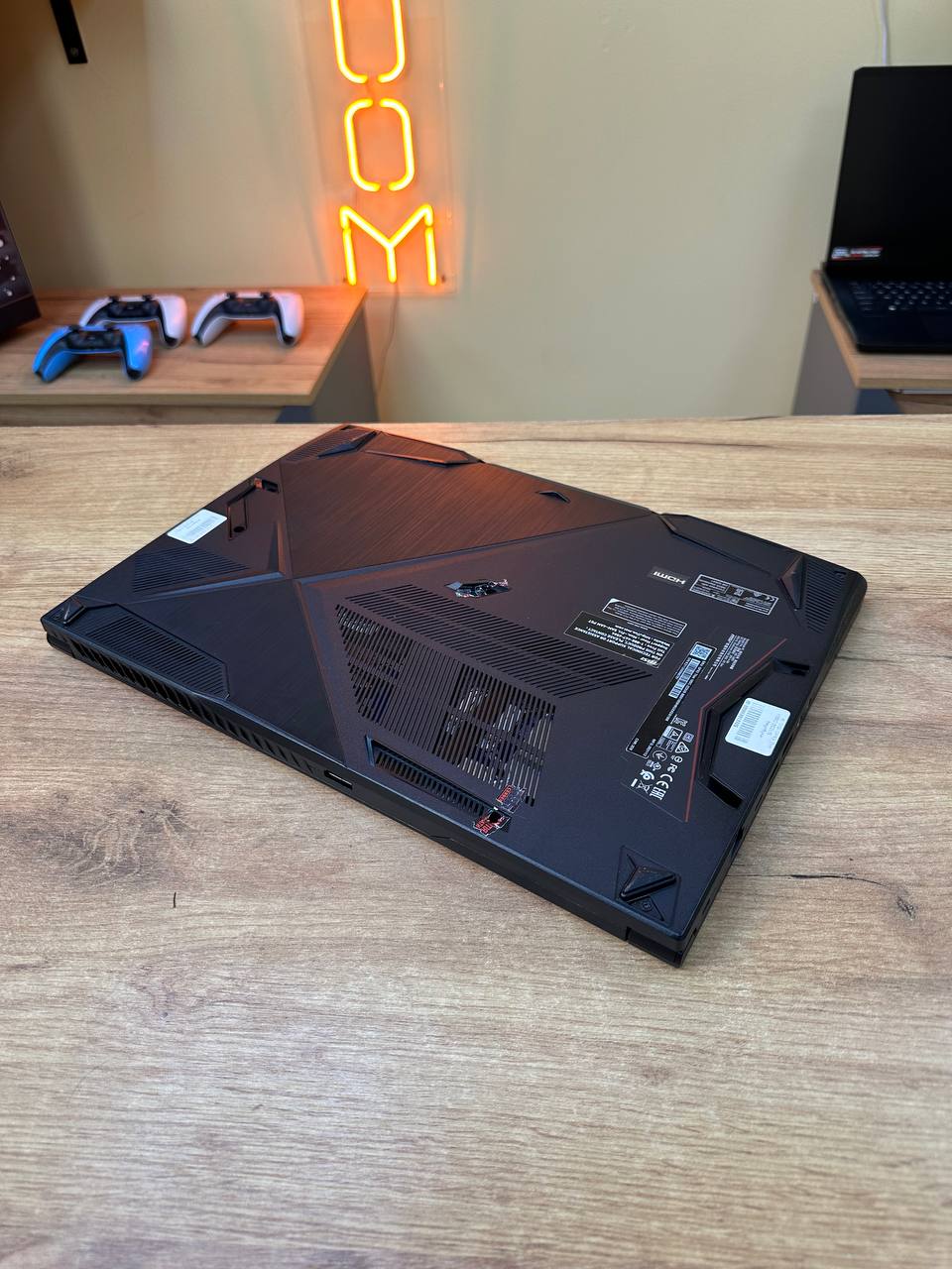 MSI GF63 Thin 9SC / i5-10500H / GTX 1650 / 16GB / SSD 512GB — фото 9