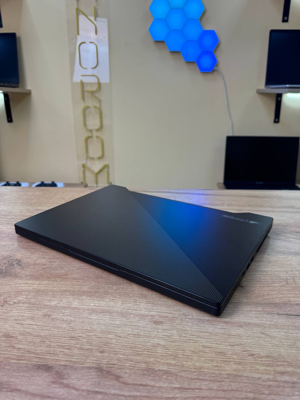 ASUS Zephyrus M / i7-9750H / RTX 2060 / 16GB / SSD 1024GB / 60Hz — фото 8