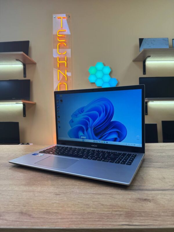 Acer Aspire 3 / Intel Iris Xe / 12GB / SSD 256GB / 60Hz — фото 2