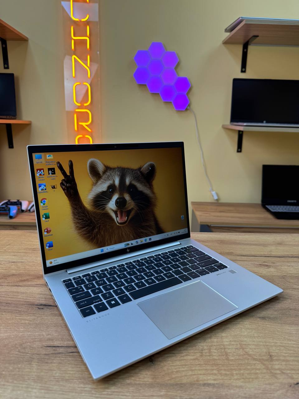 HP EliteBook 840 G9 / i5-1245U / Intel UHD / 16GB / SSD 256GB / 60Hz — фото 3