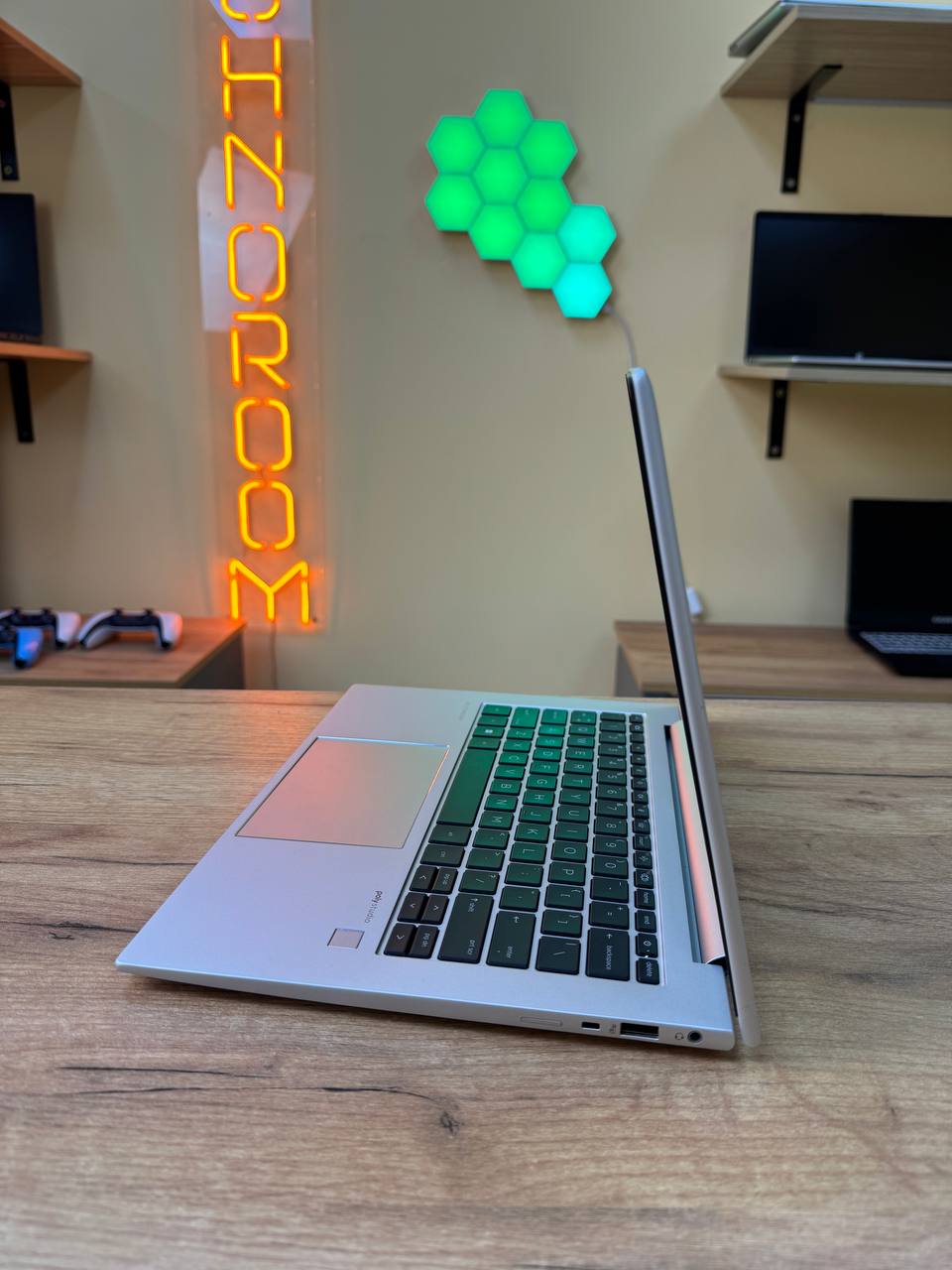 HP EliteBook 840 G9 / i5-1245U / Intel UHD / 16GB / SSD 256GB / 60Hz — фото 6