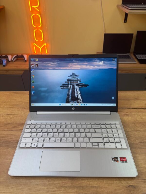 HP Laptop 15 / Ryzen 7 5700U / Radeon Graphics / 16GB / SSD 512GB / 60Hz — фото 7