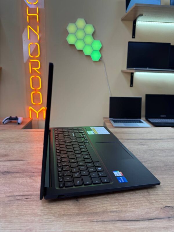 ASUS Vivobook 15 / i5-1335U / Intel Iris Xe / 16GB / SSD 512GB / 60Hz — фото 4
