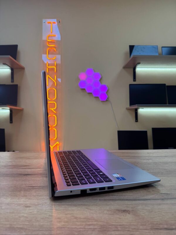 Acer Aspire 3 / Intel Iris Xe / 12GB / SSD 256GB / 60Hz — фото 5