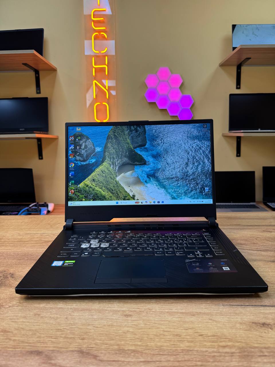 ASUS ROG Strix G531 / i5-9300H / GTX 1650 / 16GB / SSD 480GB / 60Hz