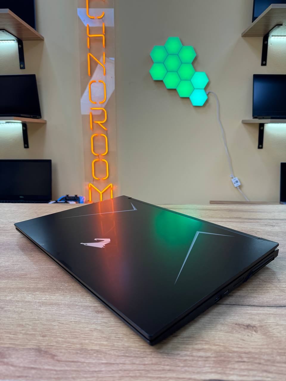 AORUS 7 / i7-9750H / GTX 1650 / 16GB / SSD 256GB / 144Hz — фото 8