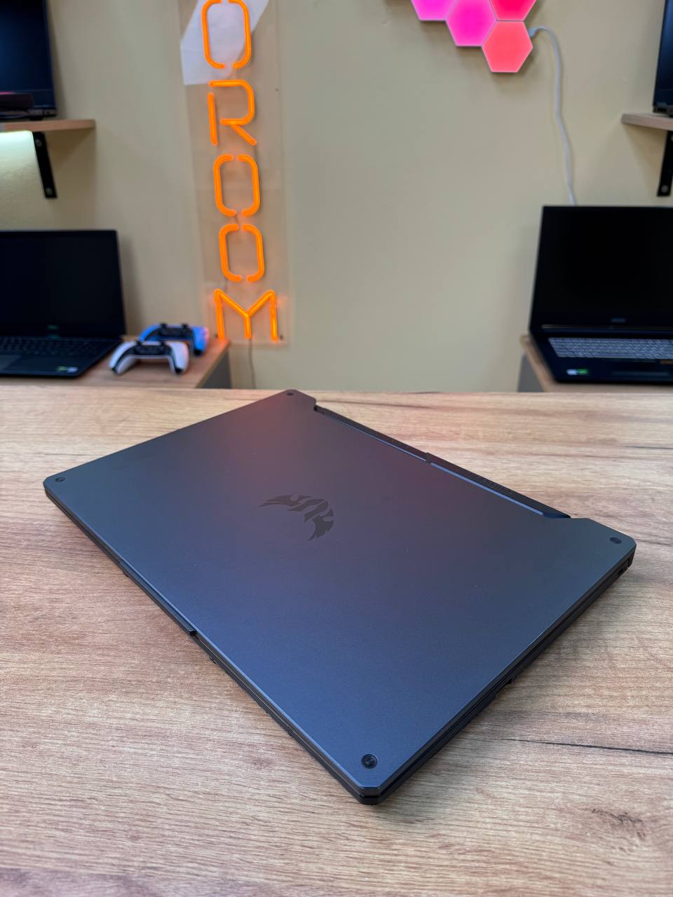 ASUS TUF Gaming F15 (FX506LH) / i5-10300H / GTX 1650 / 16GB / SSD 500GB / 144Hz — фото 8