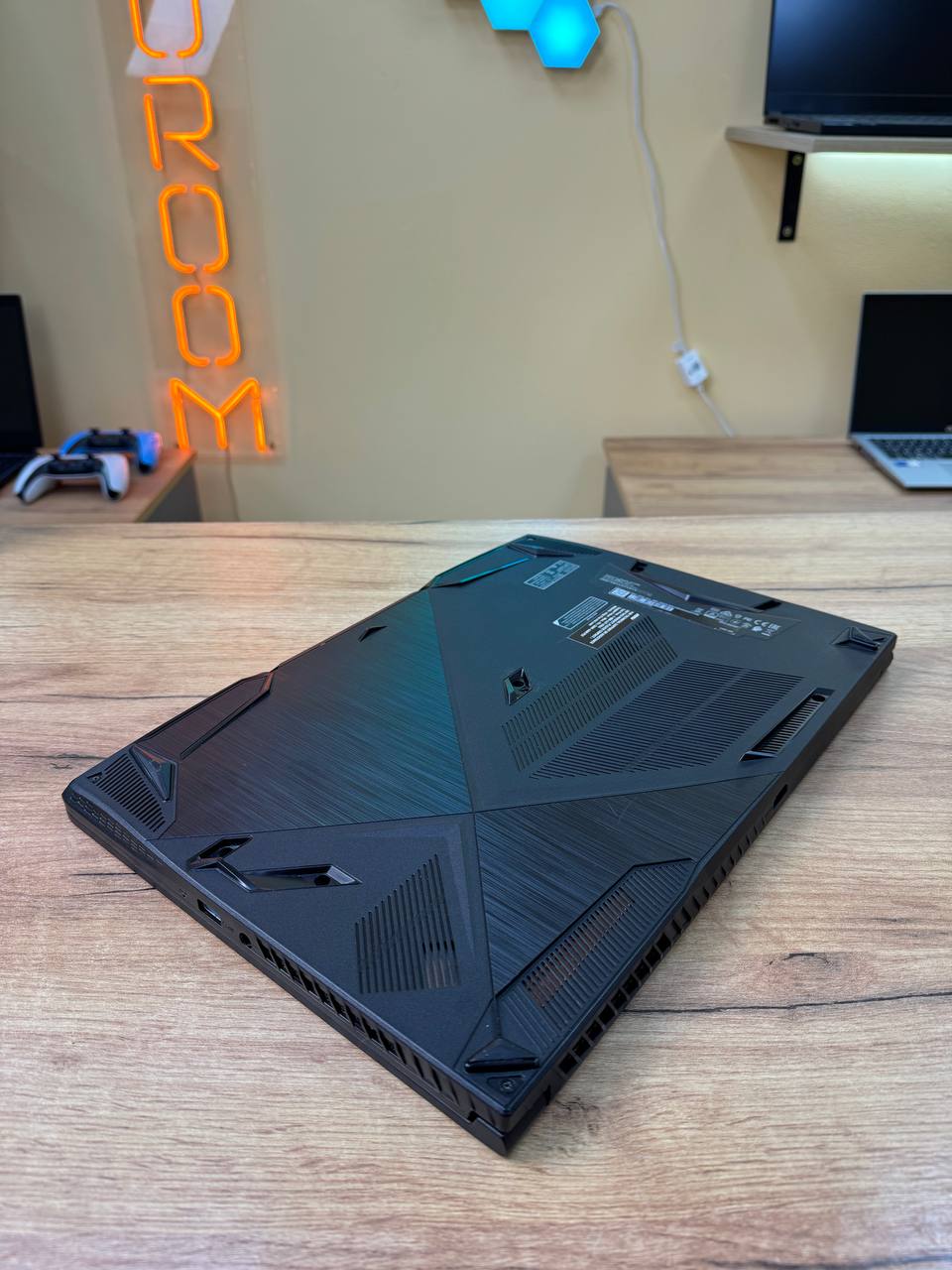 MSI GF63 / i5-10500H / GTX 1650 / 16GB / SSD 256GB / 60Hz — фото 9