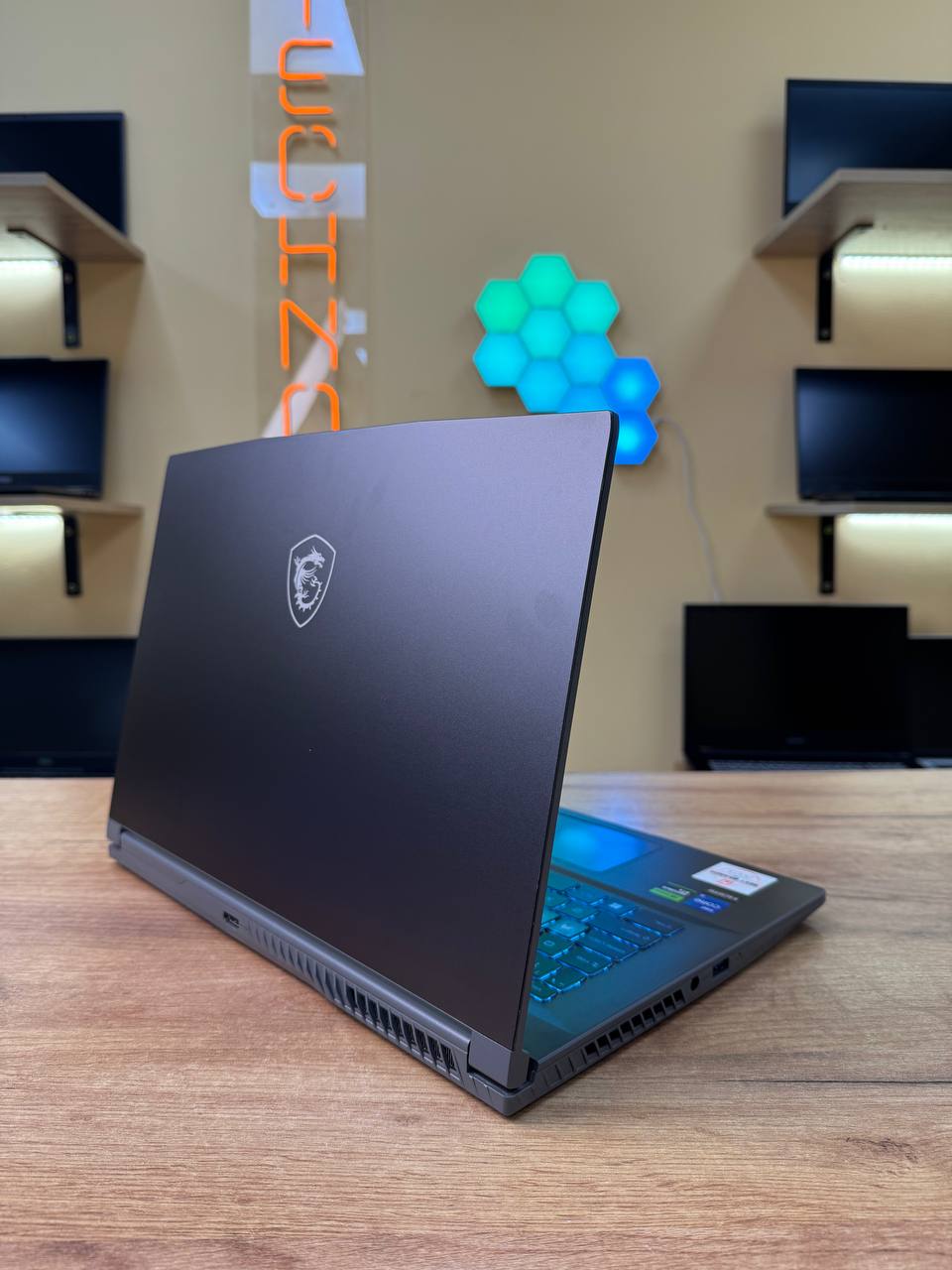 MSI Thin 15 B13V / i5-13420H / RTX 4050 / 16GB / SSD 512GB / 144Hz — фото 5